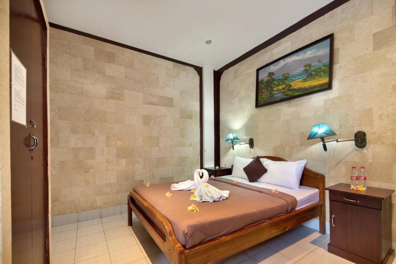 Hotel Lumbung Sari Legian Buitenkant foto