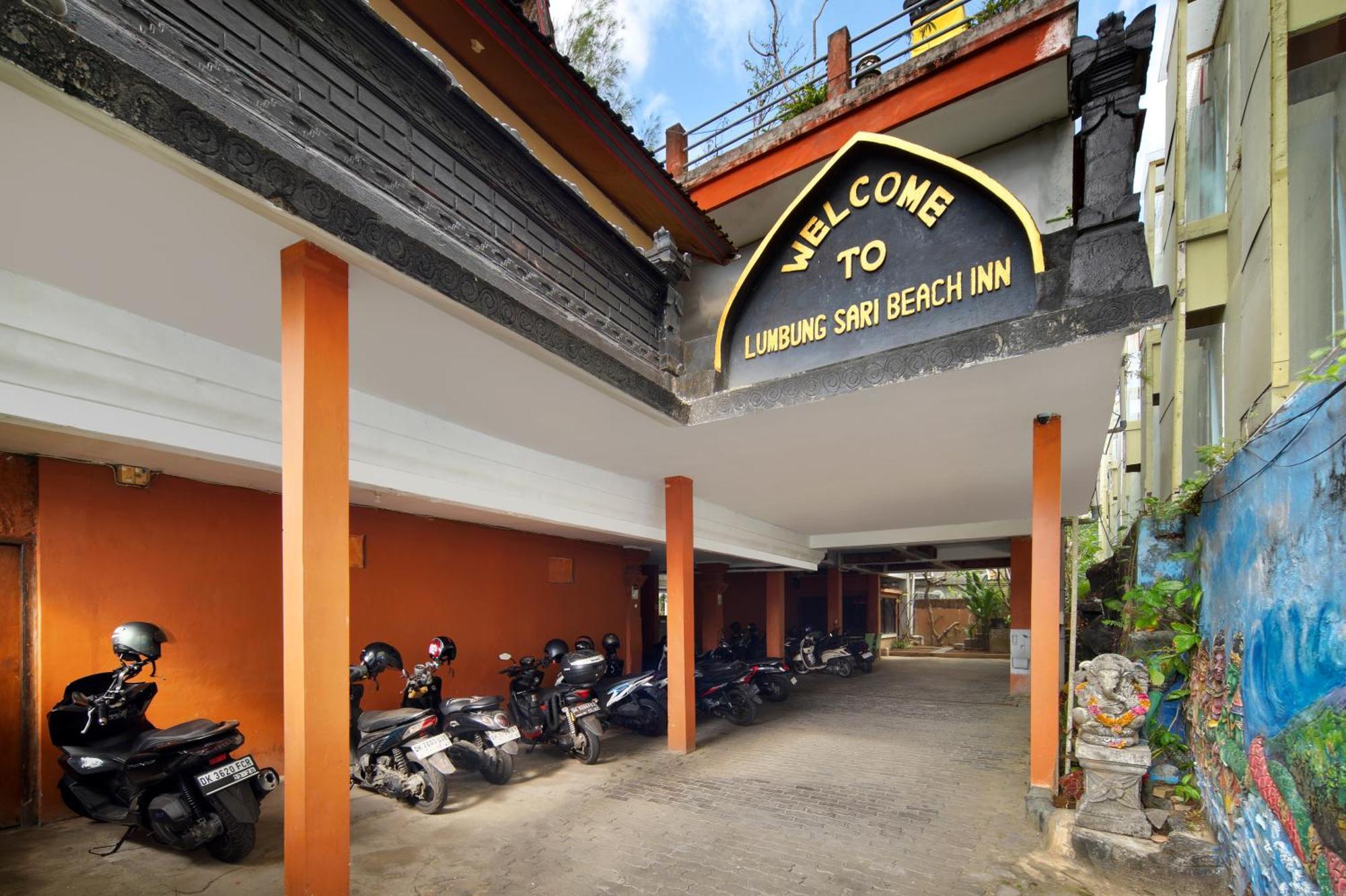 Hotel Lumbung Sari Legian Buitenkant foto