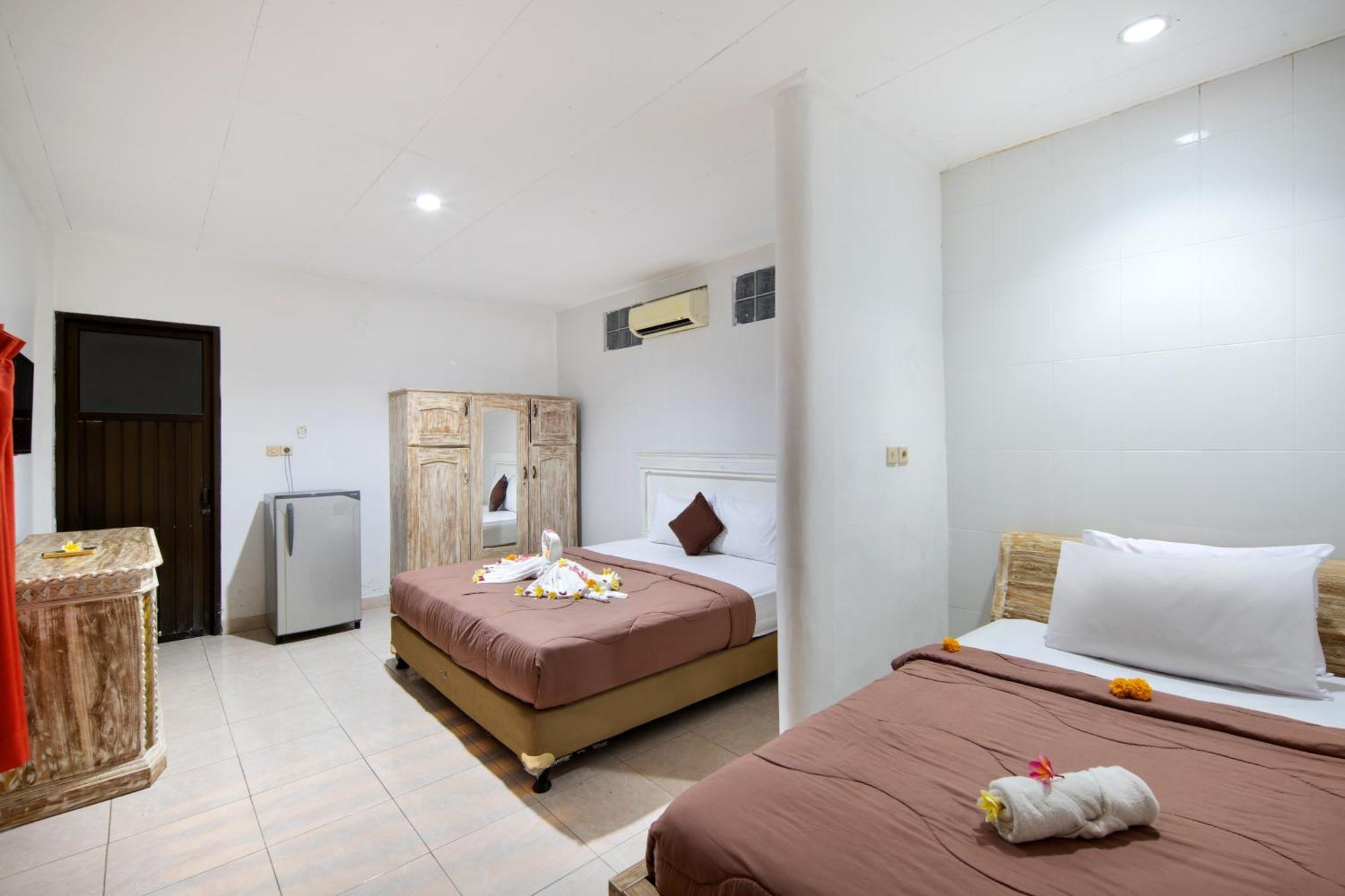 Hotel Lumbung Sari Legian Buitenkant foto